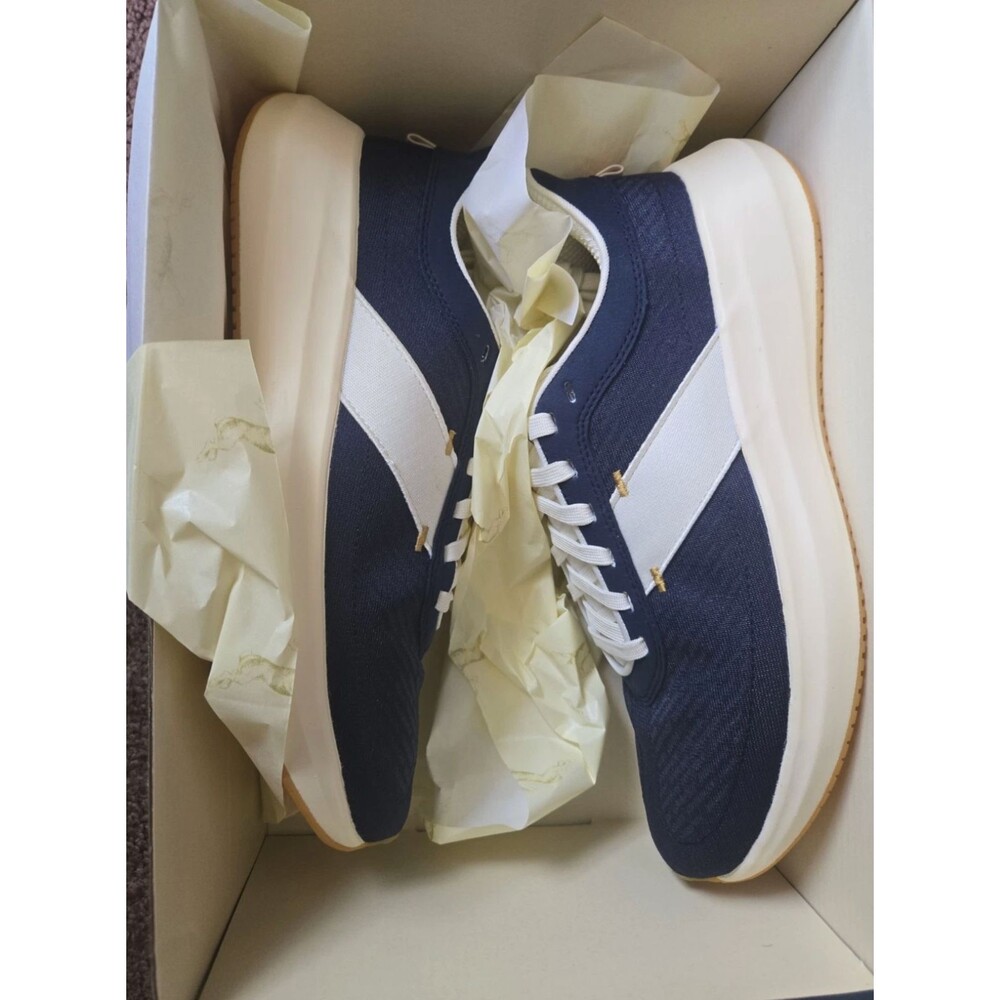 Tracksmith Eliot Runner Men's Running Shoes Size 10 Navy/Ivory New In Box